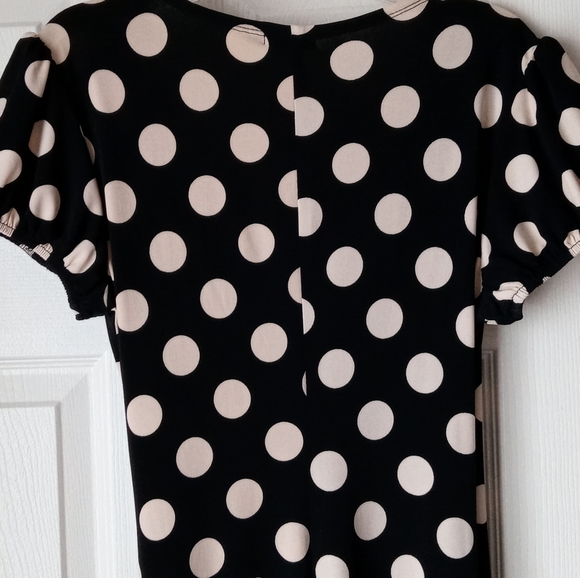 Ruby Wrap Dots🖤 - Picture 5 of 7